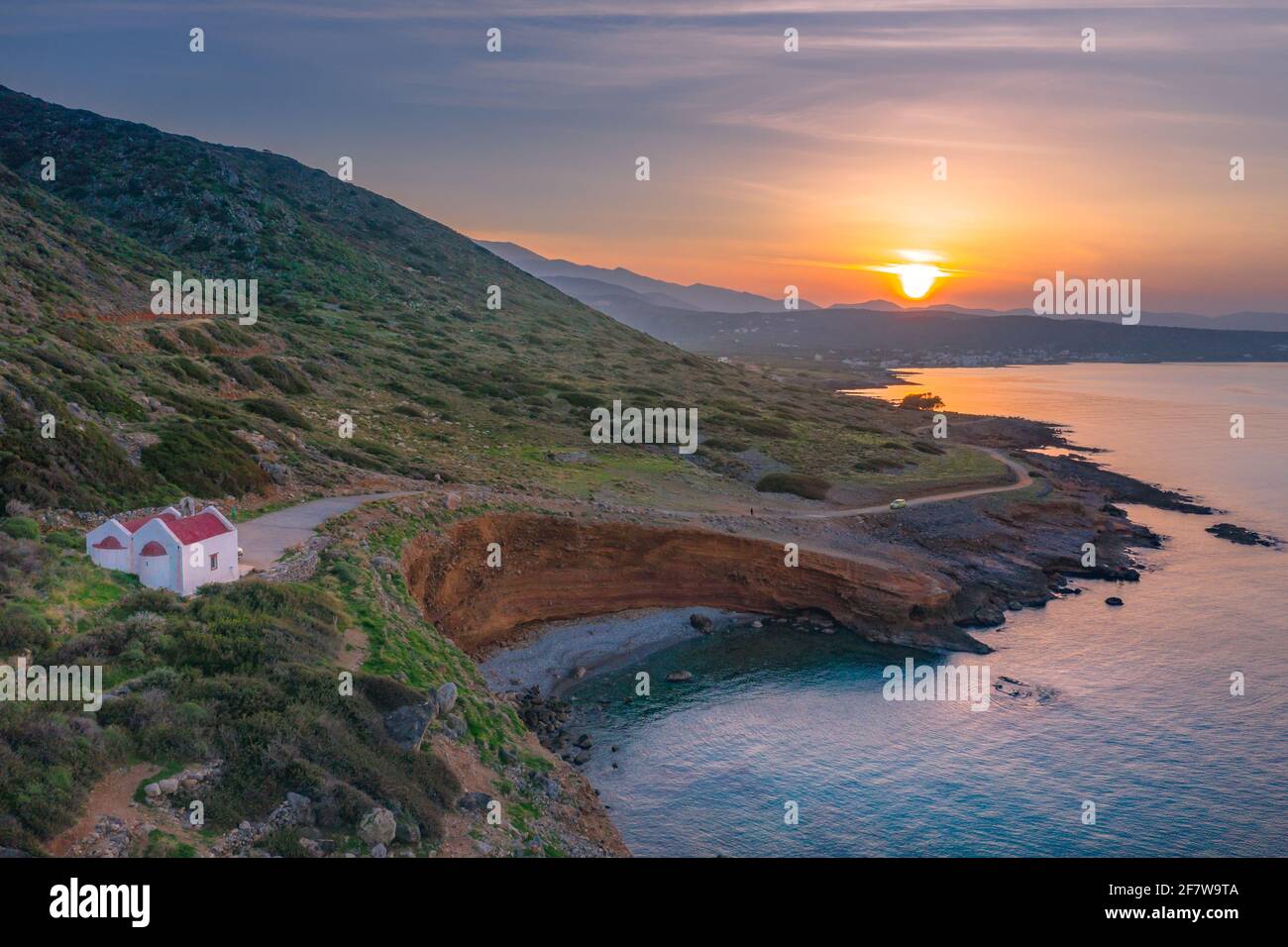 Blick auf das traditionelle griechische Dorf Milatos, Kreta, Griechenland. Stockfoto