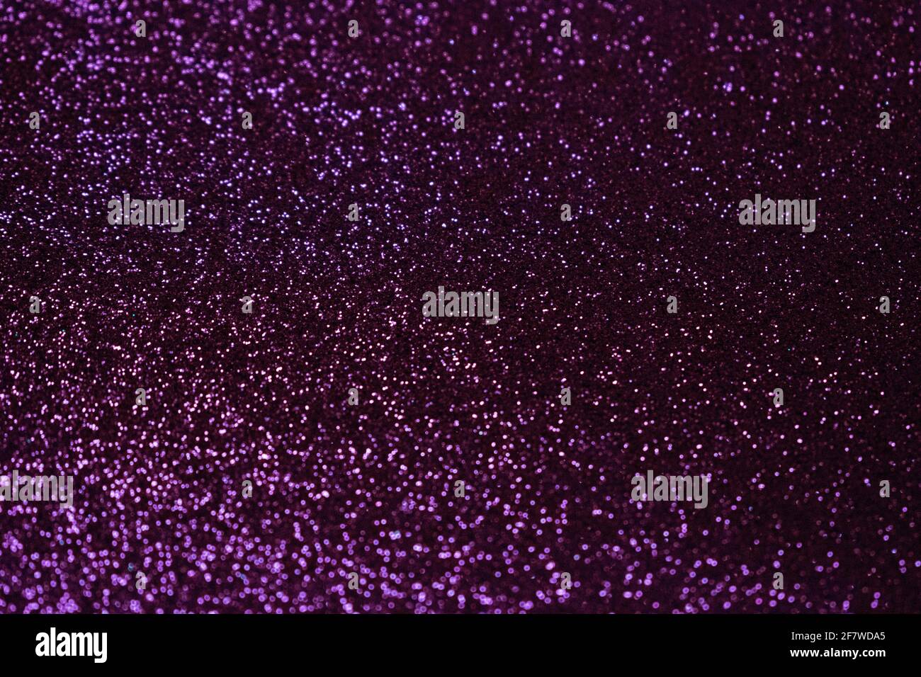 Bunte abstrakt verschwommen lila Hintergrund, magenta Glitter Textur weihnachten Stockfoto
