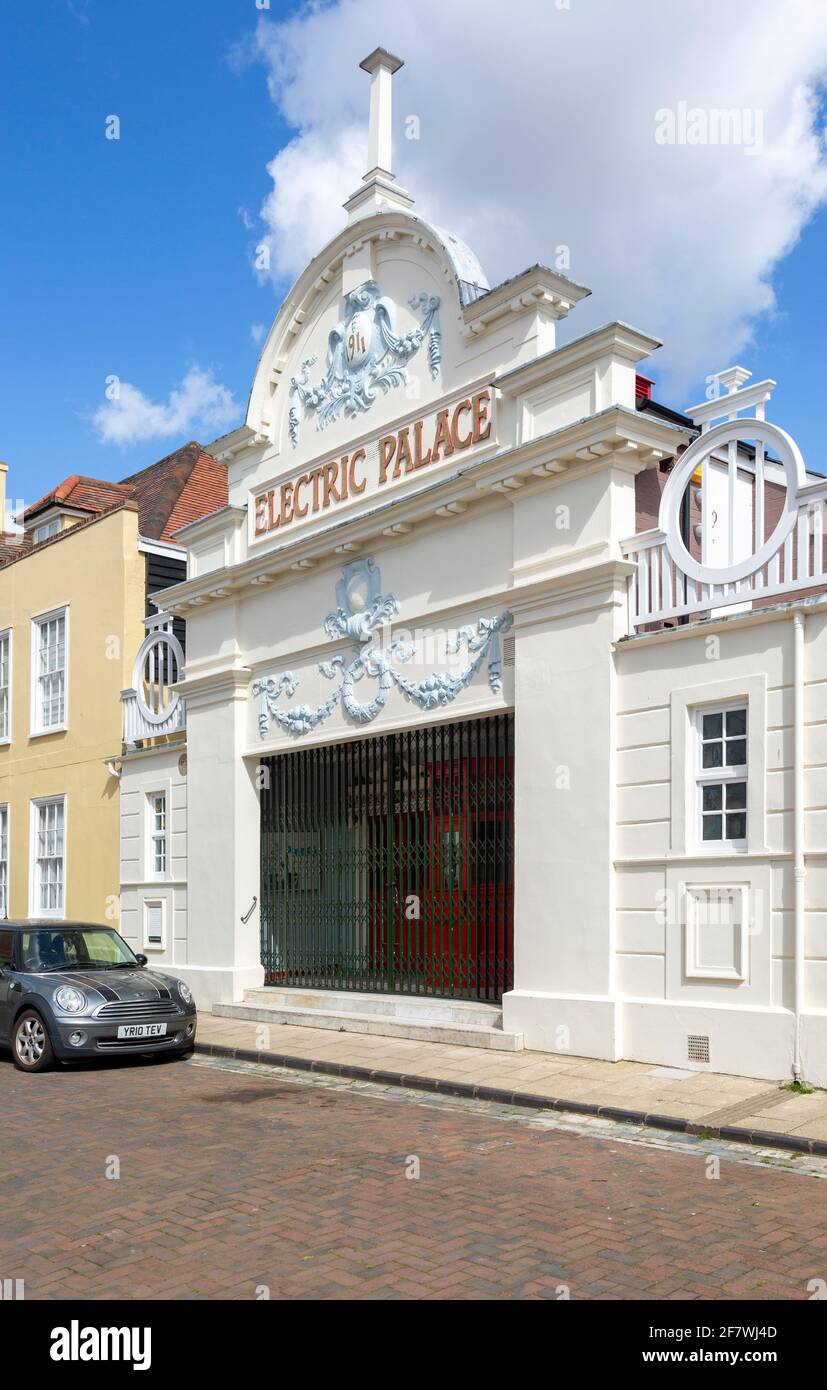 Historische Architektur 1911 The Electric Palace Cinema, Harwich, Essex, England, Großbritannien Stockfoto