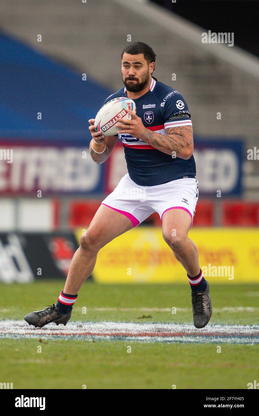 David Fifita (8) von Wakefield Trinity in Aktion am 4/10/2021. (Foto von Craig Thomas/News Images/Sipa USA) Quelle: SIPA USA/Alamy Live News Stockfoto