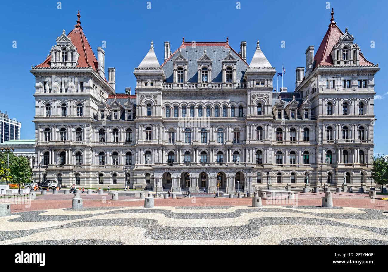 Fassade der New York State Capitol State Street Stockfoto