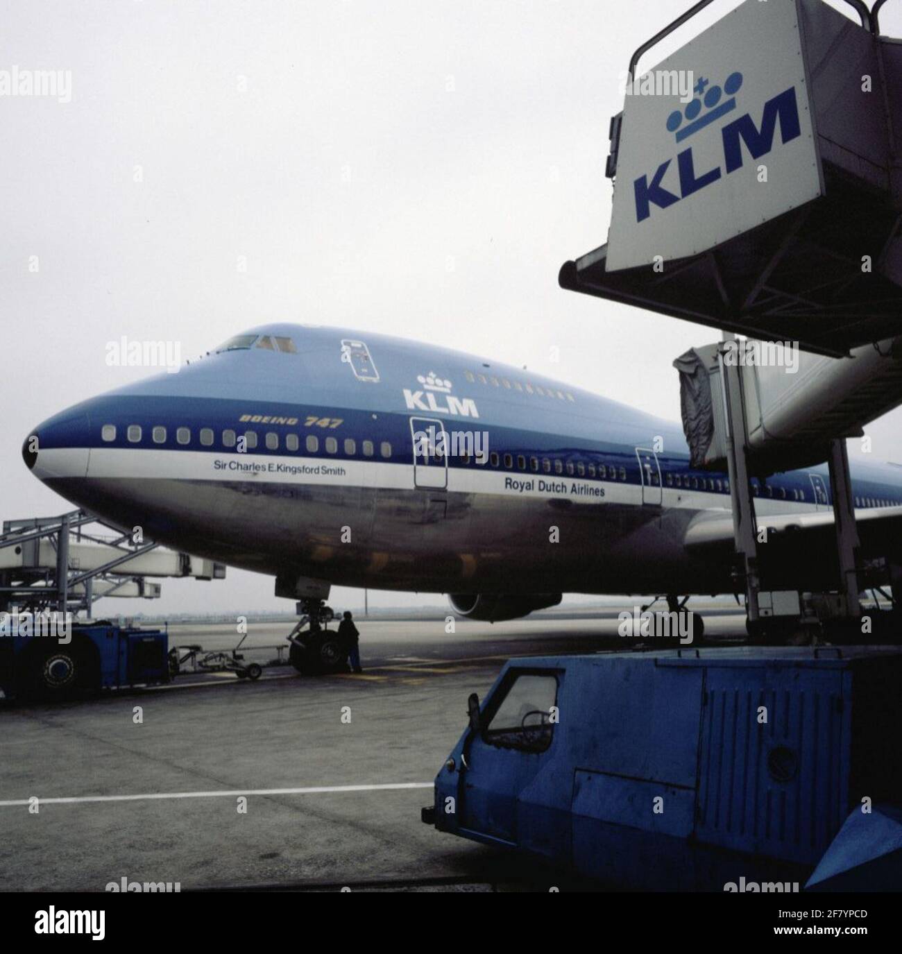 Boeing 747-200 „Sir Charles E. Kingsford Smith“ vom KLM am Flughafen Schiphol. Stockfoto