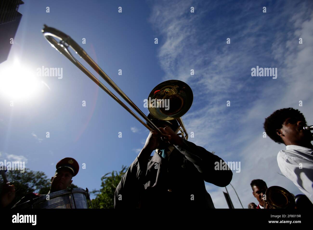 salvador, bahia/brasilien - 28. Mai 2019: Musiker der Bahia Philharmonics sind während der Aufführung zu sehen. *** Ortsüberschrift *** . Stockfoto