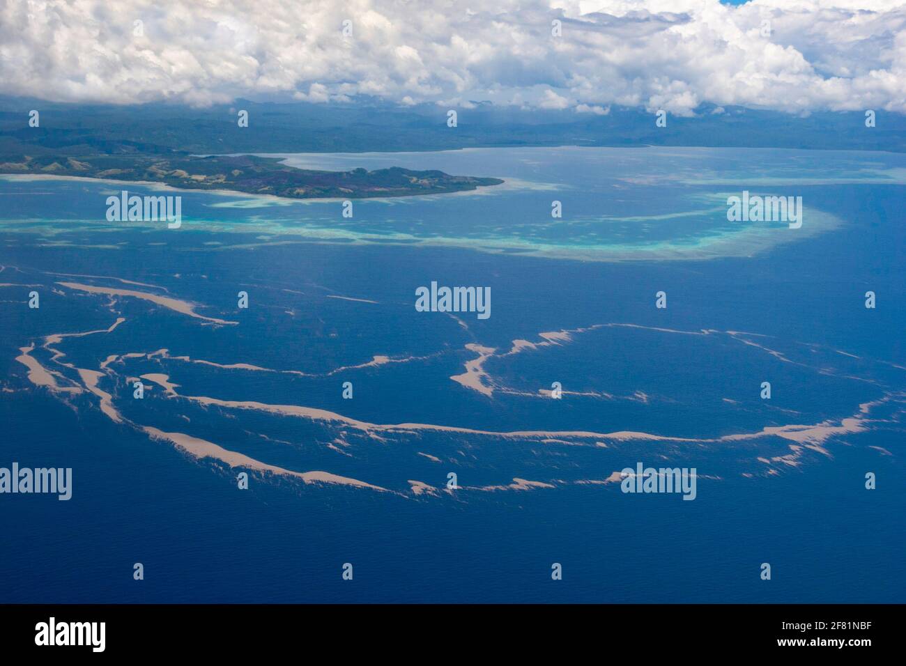 Vulkanische Aktivität im Südpazifik nahe Tonga im August 2006 brachte enorme Bimssteinflöße aus leichtem, schaumischem vulkanischem Gestein, Bimsstein. Einige waren es Stockfoto