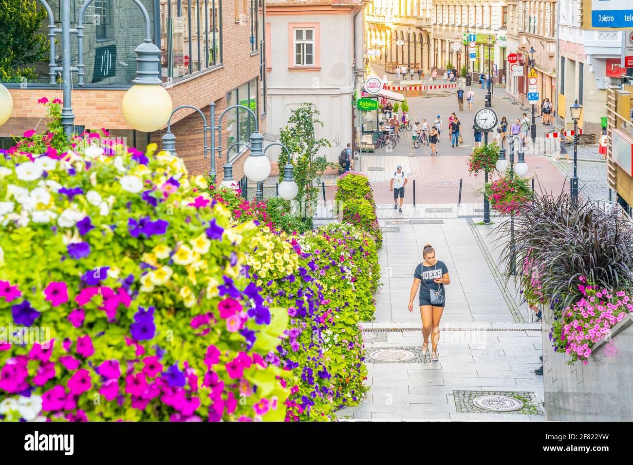 August 2020. In Bielsko Biala, Schlesien, Polen. Straßenszene und lokale Architektur in Bielsko Biala, Schlesien, Polen. Stockfoto