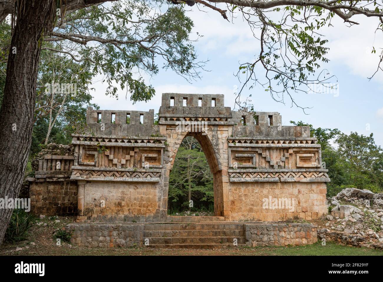 Antiker maya-Bogen in den Labna maya-Ruinen, Yucatan, Mexiko Stockfoto