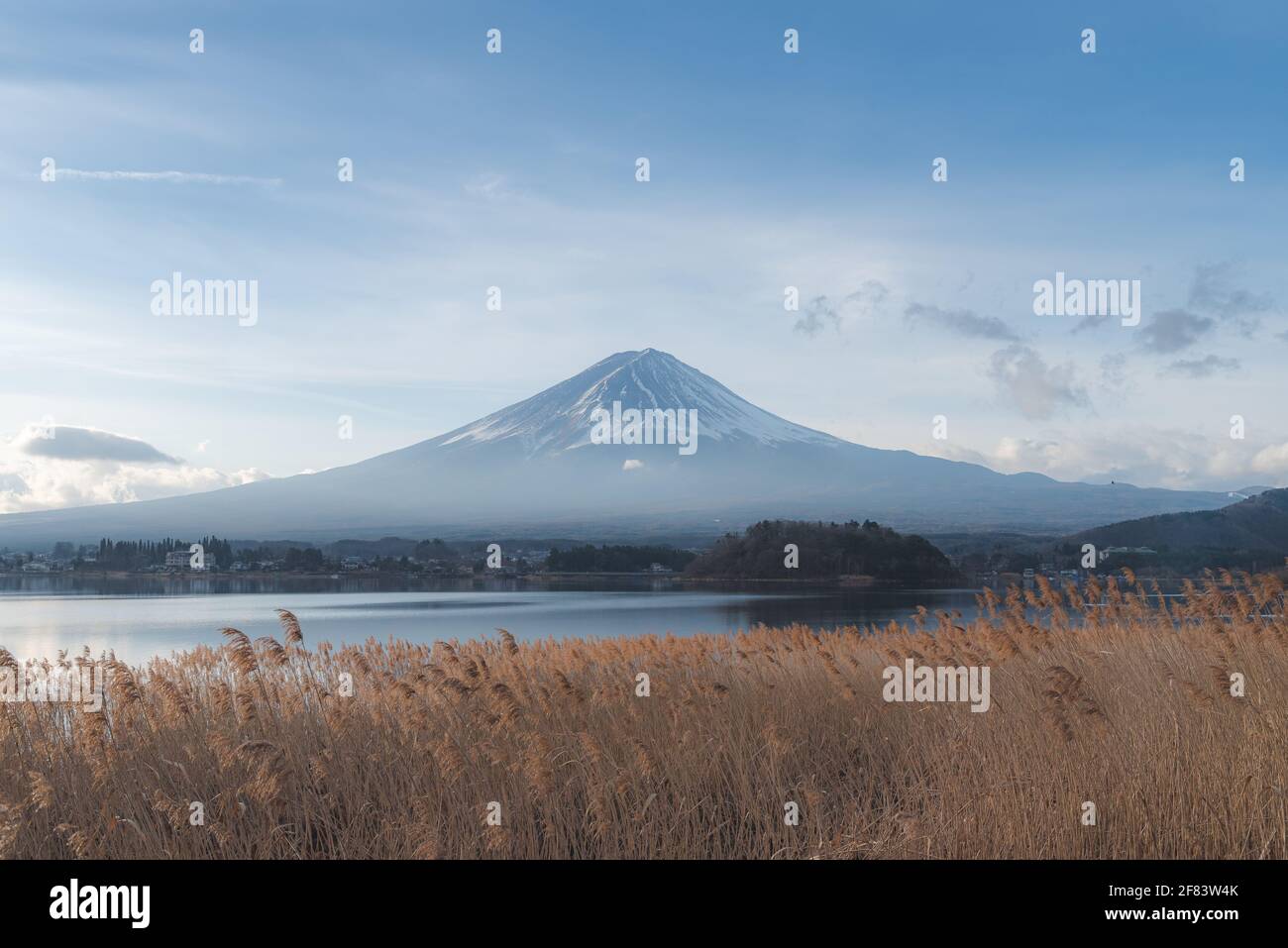 Fujiyama Vulkan Berglandschaft im Winter Stockfoto