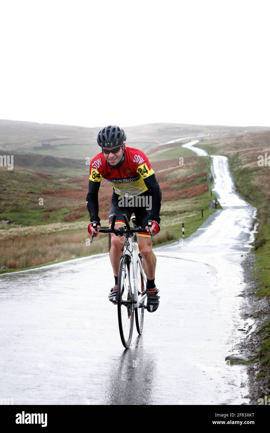 Keith Henderson bei den National Hill Climb Championships, Yorkshire Dales, Großbritannien. Stockfoto