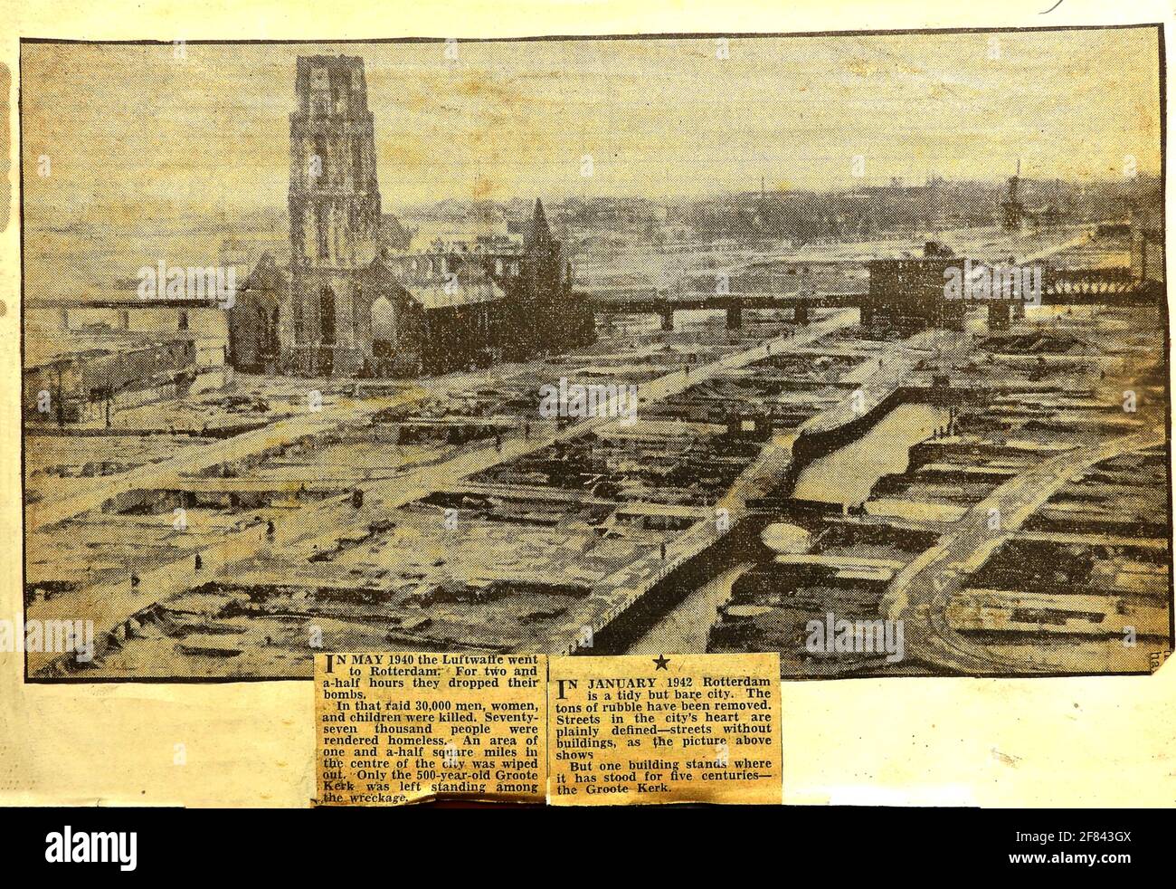 Ein Pressenschnitt aus dem Jahr 1942 zeigt das aufgeräumt aufgeräumt Rotterdam mit Trümmern, die nach der Zerstörung 1940 durch die deutsche Luftwaffe entfernt wurden. Stockfoto
