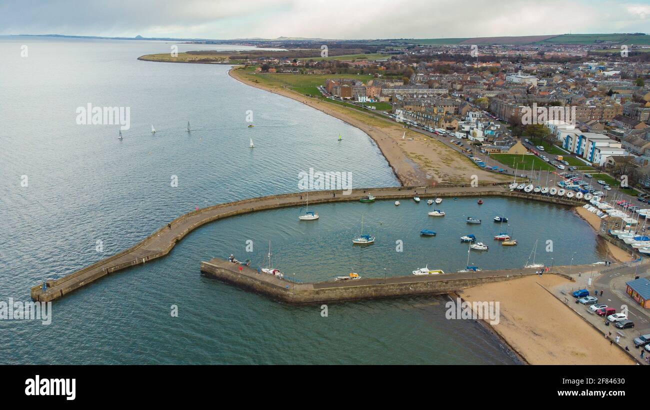 Luftaufnahmen vom Musselburgh Harbour in East Lothian. Kredit: Euan Cherry Stockfoto