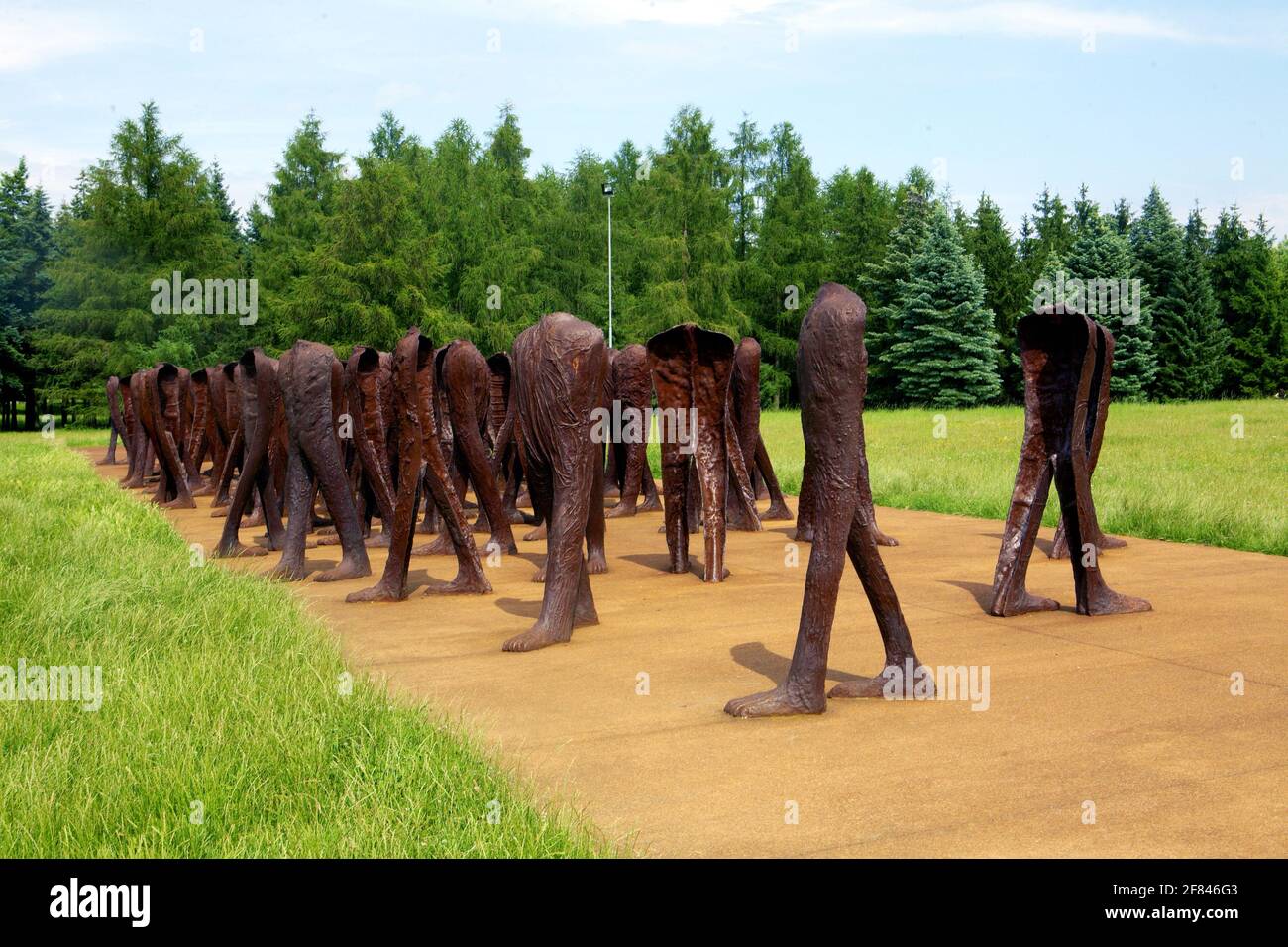 Polen, Posen, Abakanowicz Skulptur „unerkannt“, woiwodschaft Großpolen. Stockfoto