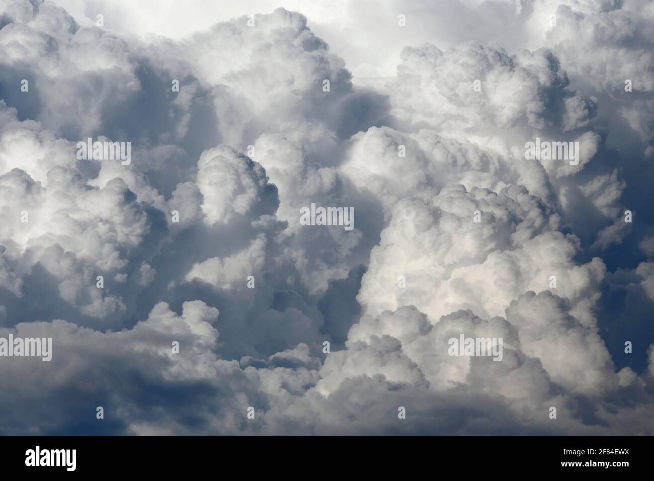 Sich entwickelnde Sturmwolken, Provinz Quebec, Kanada Stockfoto