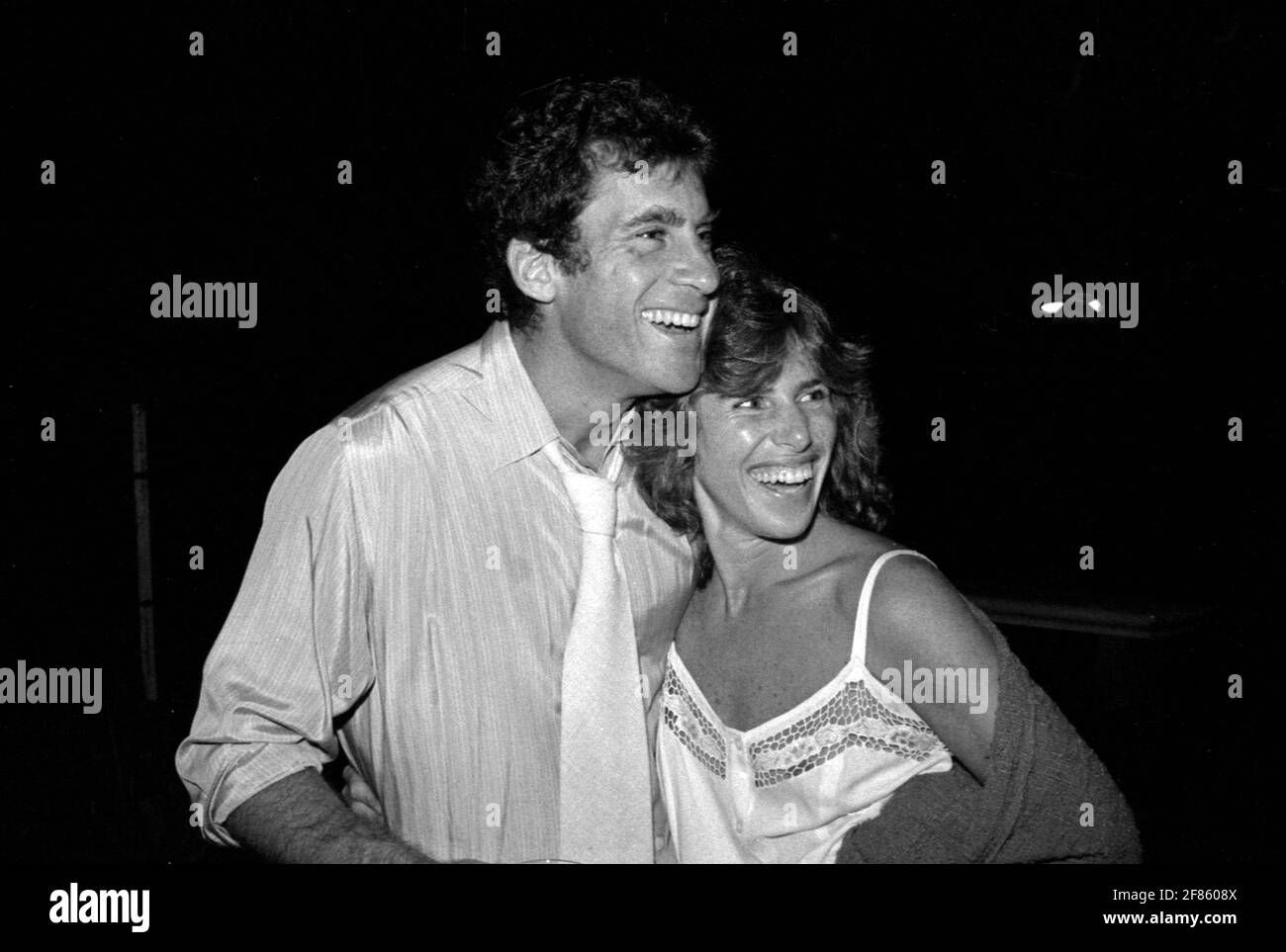 Paul Michael Glaser und Elizabeth Glaser um die 1980er Jahre. Quelle: Ralph  Dominguez/MediaPunch Stockfotografie - Alamy