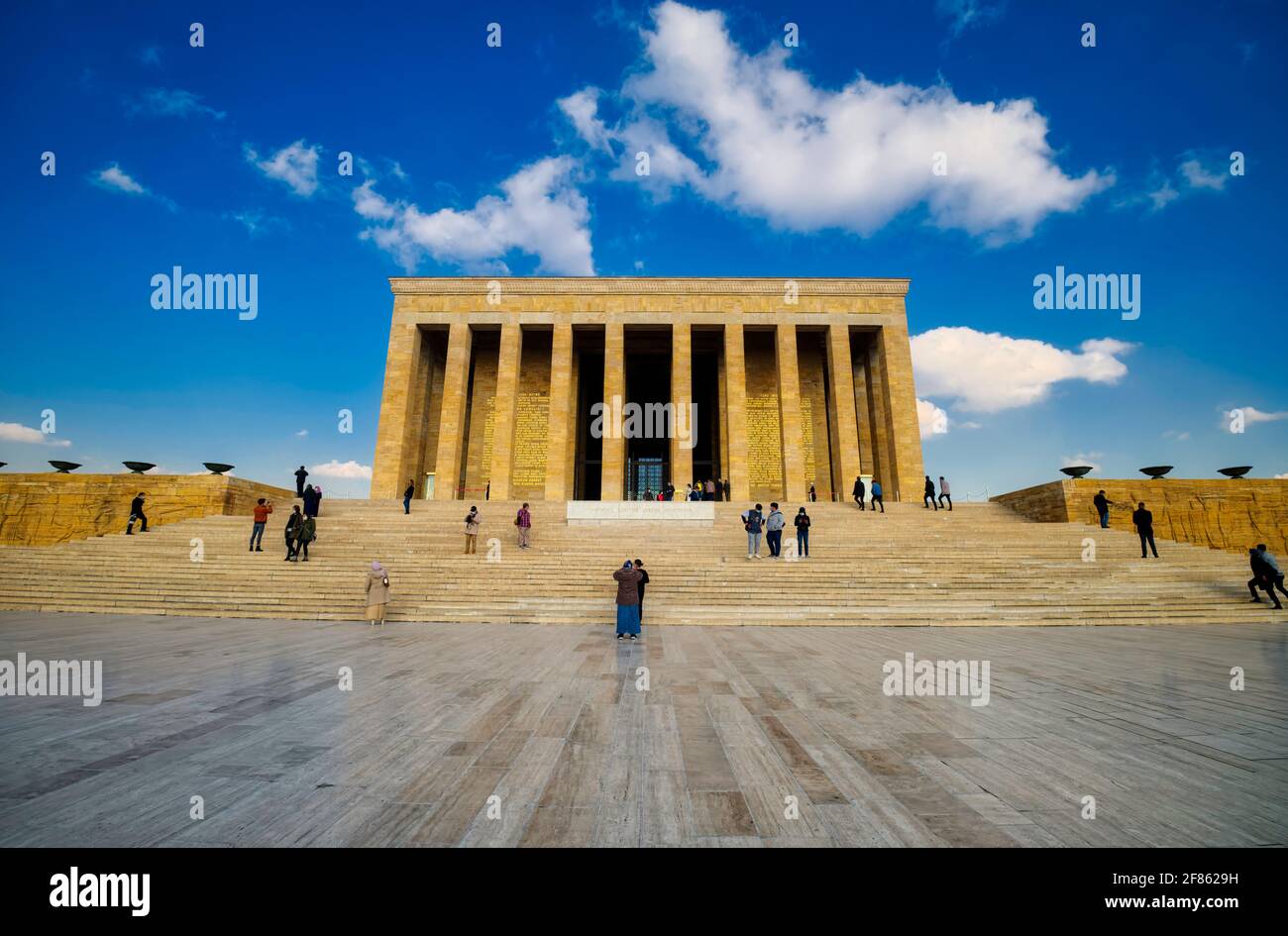 Die Ehrenhalle ist das ikonische Symbol von Anıtkabir und der Ort des Grabes von Atatürk. Die Struktur ist 41.65 m × 57.35 m (137 ft × 188 ft) nach Plan A Stockfoto