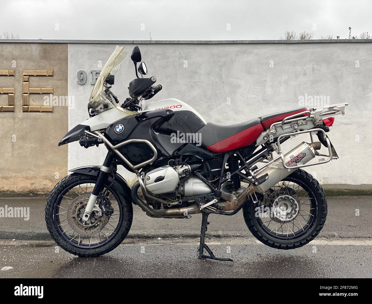 Motorrad BMW GS 1200 Adventure Modell 2006 Luftgekühlt Stockfoto