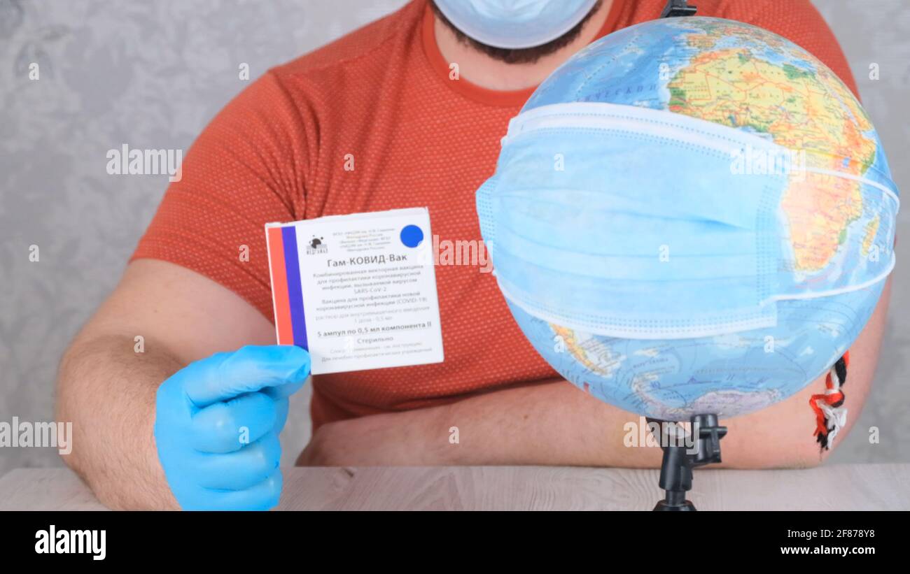Russischer Impfstoff gegen das Coronavirus Gam-COVID-Vac, mit dem Marketingnamen Sputnik V: Moskau, Russland - 25. Februar 2021. Stockfoto