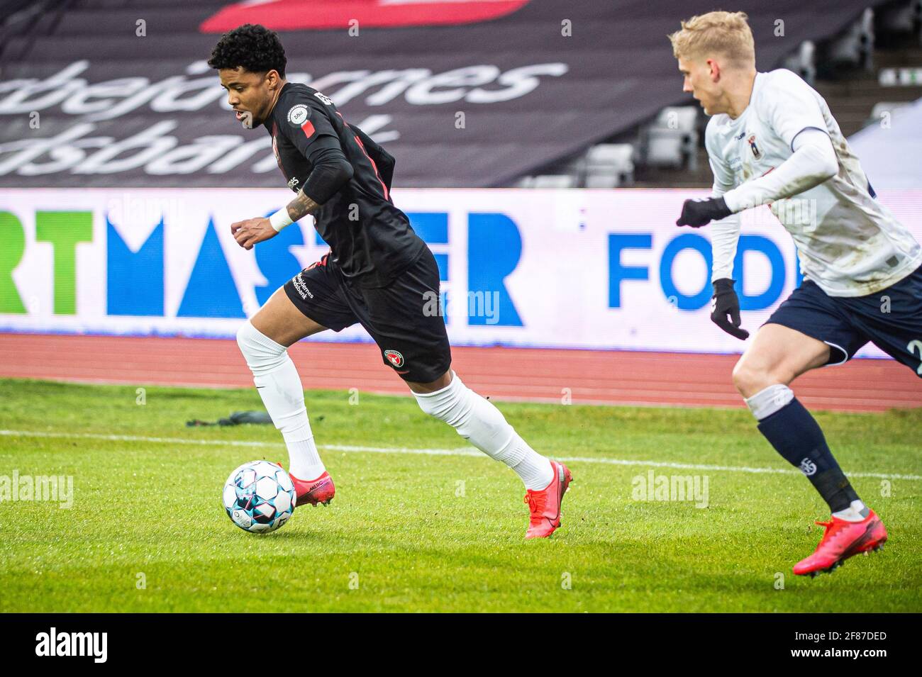 Aarhus, Dänemark. April 2021. Ailton (17) vom FC Midtjylland beim 3F Superliga-Spiel zwischen Aarhus GF und FC Midtjylland im Ceres Park in Aarhus. (Foto: Gonzales Photo/Alamy Live News Stockfoto