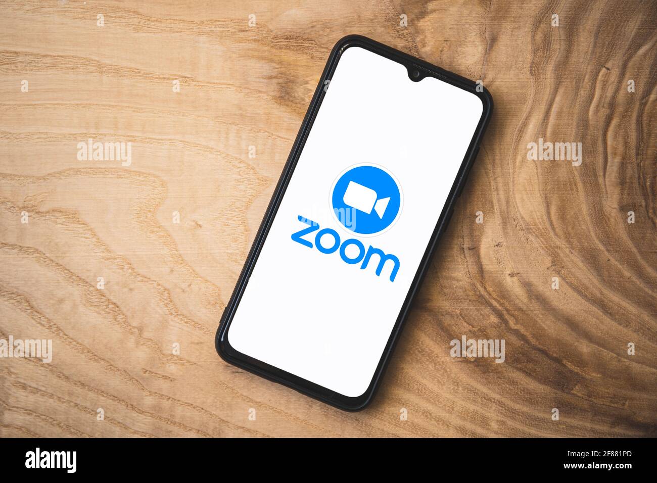 Zoom Video Communications bietet Videotelefonie- und Online-Chat-Dienste über Eine Cloud-basierte Peer-to-Peer-Softwareplattform und wird für telec verwendet Stockfoto