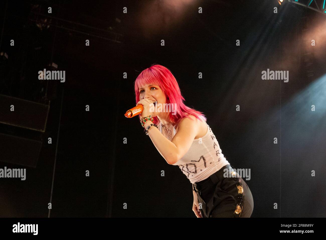 Paramore und Hayley Williams bei einem Konzert im LG Arena Birmingham 2010 Stockfoto
