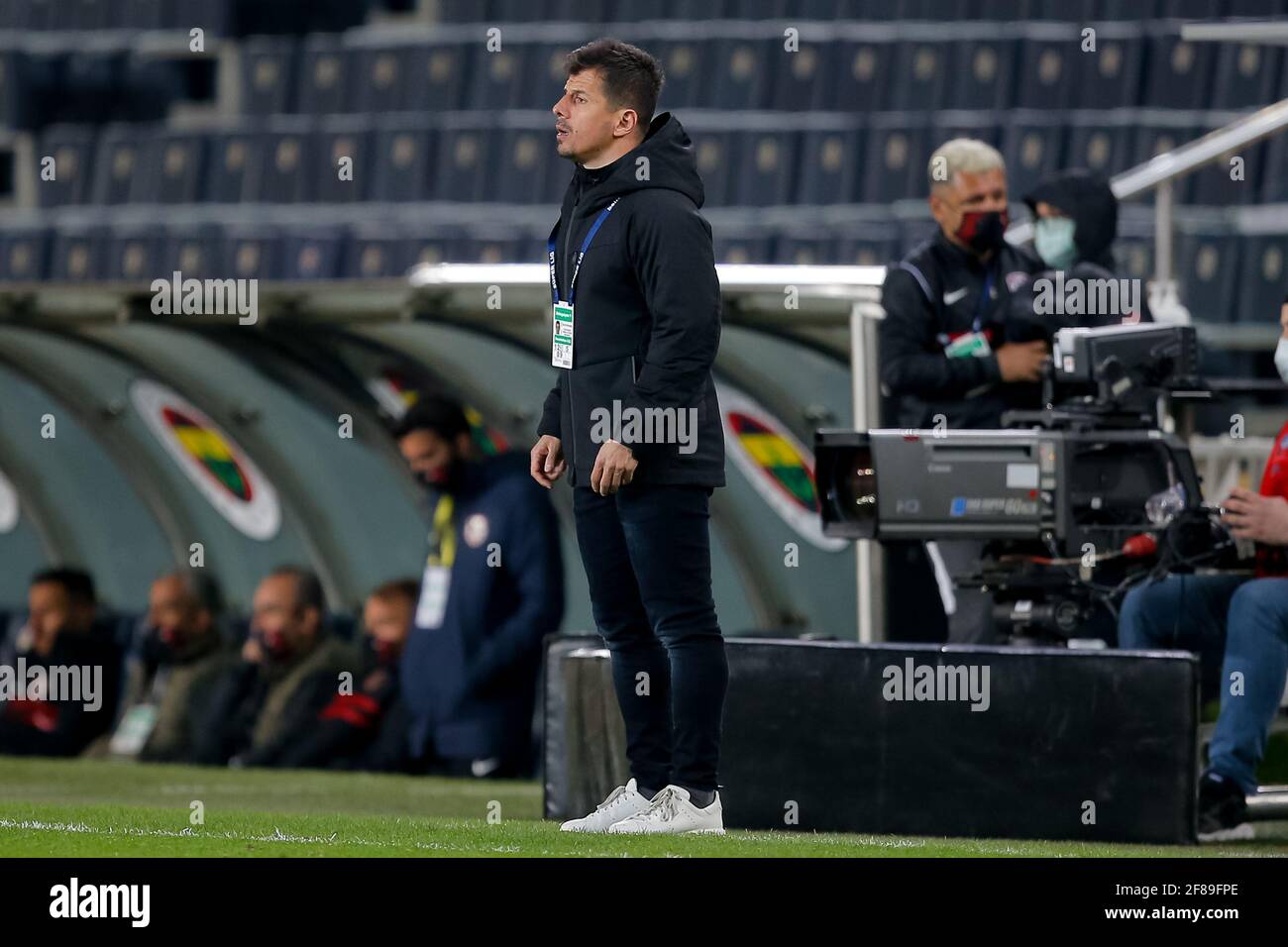 ISTANBUL, TÜRKEI - 12. APRIL: Emre Belozoglu von Fenerbahce SK während des Super Lig Spiels zwischen Fenerbahce SK und Gaziantep FK im Sukruu Saracoglu Stad Stockfoto