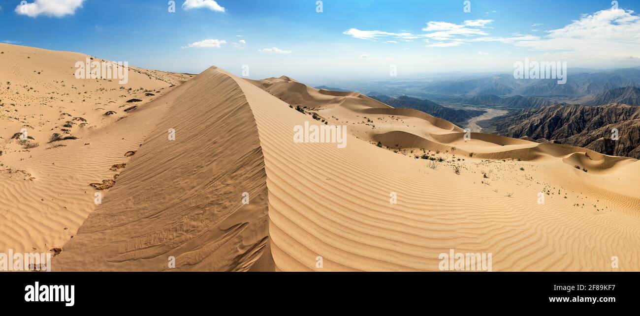 Cerro Blanco Sanddüne Panoramablick, die höchsten Dünen der Welt, in der Nähe von Nasca oder Nazca Stadt in Peru Stockfoto