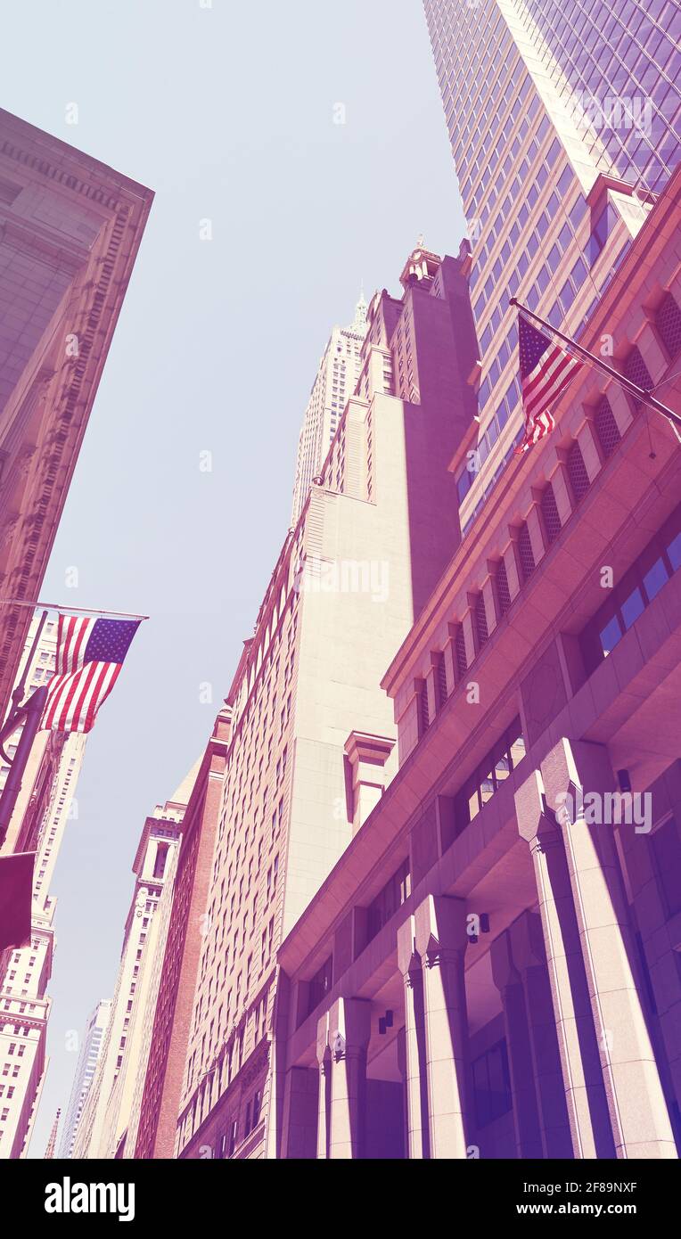 Blick auf New York Gebäude, Farbe getonte Bild, USA. Stockfoto