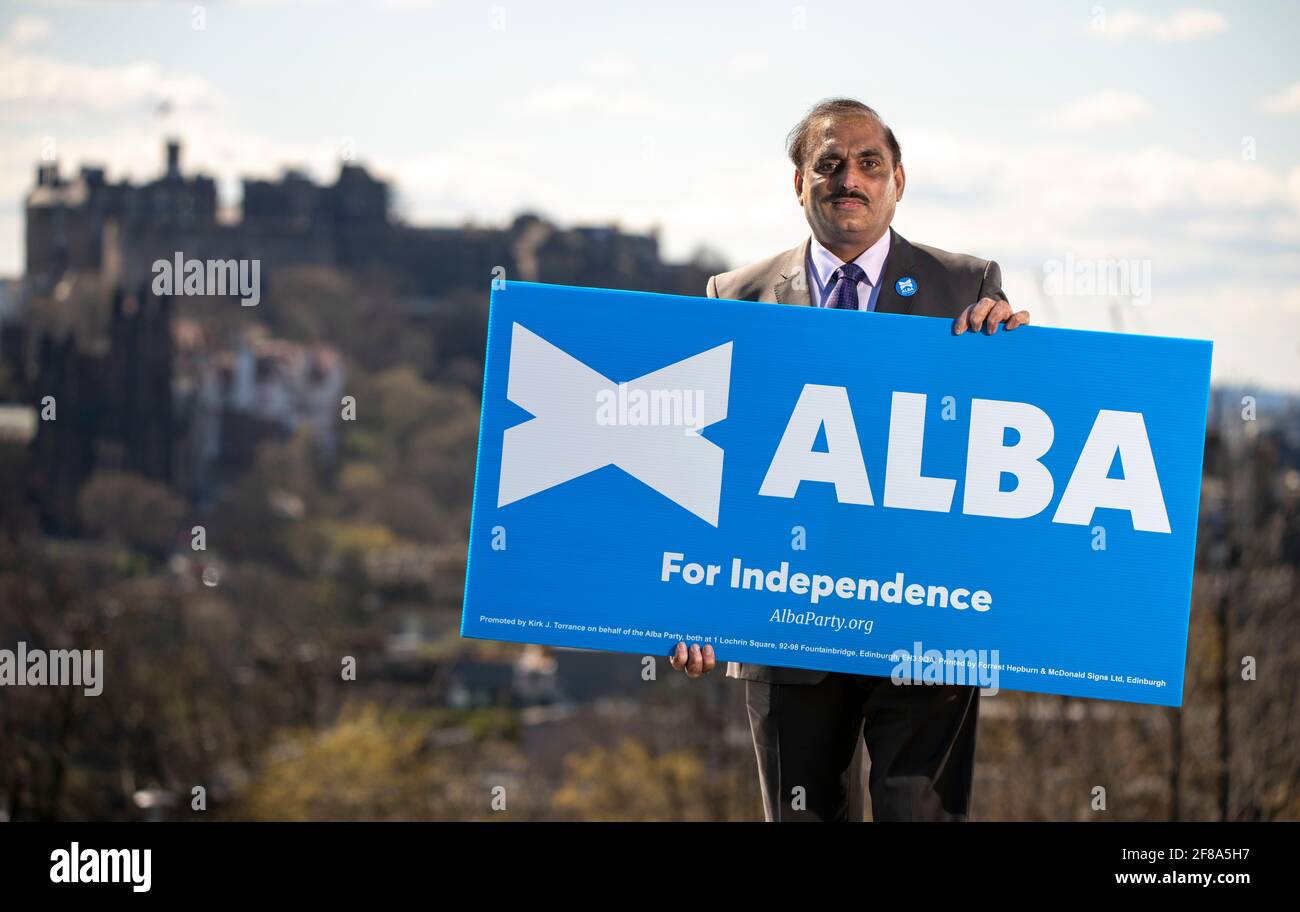 Edinburgh, Schottland, Großbritannien. April 2021. IM BILD: Irshad Ahmed, Kandidat für die Alba-Partei in der Region Lothian. Pic Credit: Colin Fisher/Alamy Live News Stockfoto