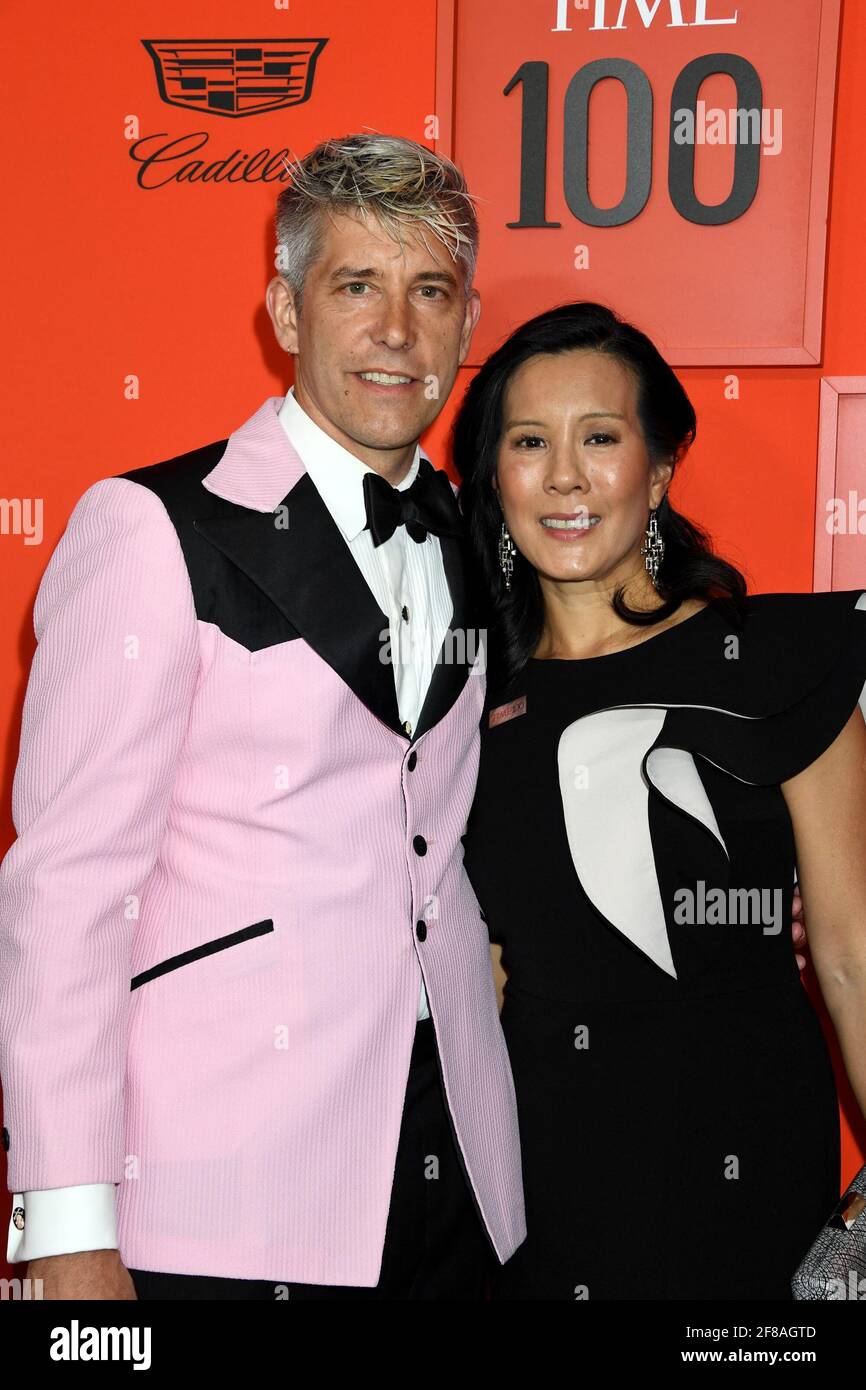 Jason Stinson, Aileen Lee, kommt zur Gala 2019 TIME 100, die am Dienstag, den 23. April 2019, im Jazz im Lincoln Center in New York City stattfindet. Foto von Jennifer Graylock-Graylock.com 917-519-7666, New York, New York - -IM BILD: Jason Stinson, Aileen Lee Jennifer Graylock-Graylock.com -GRA 7295 Jennifer Graylock-Graylock.com Stockfoto