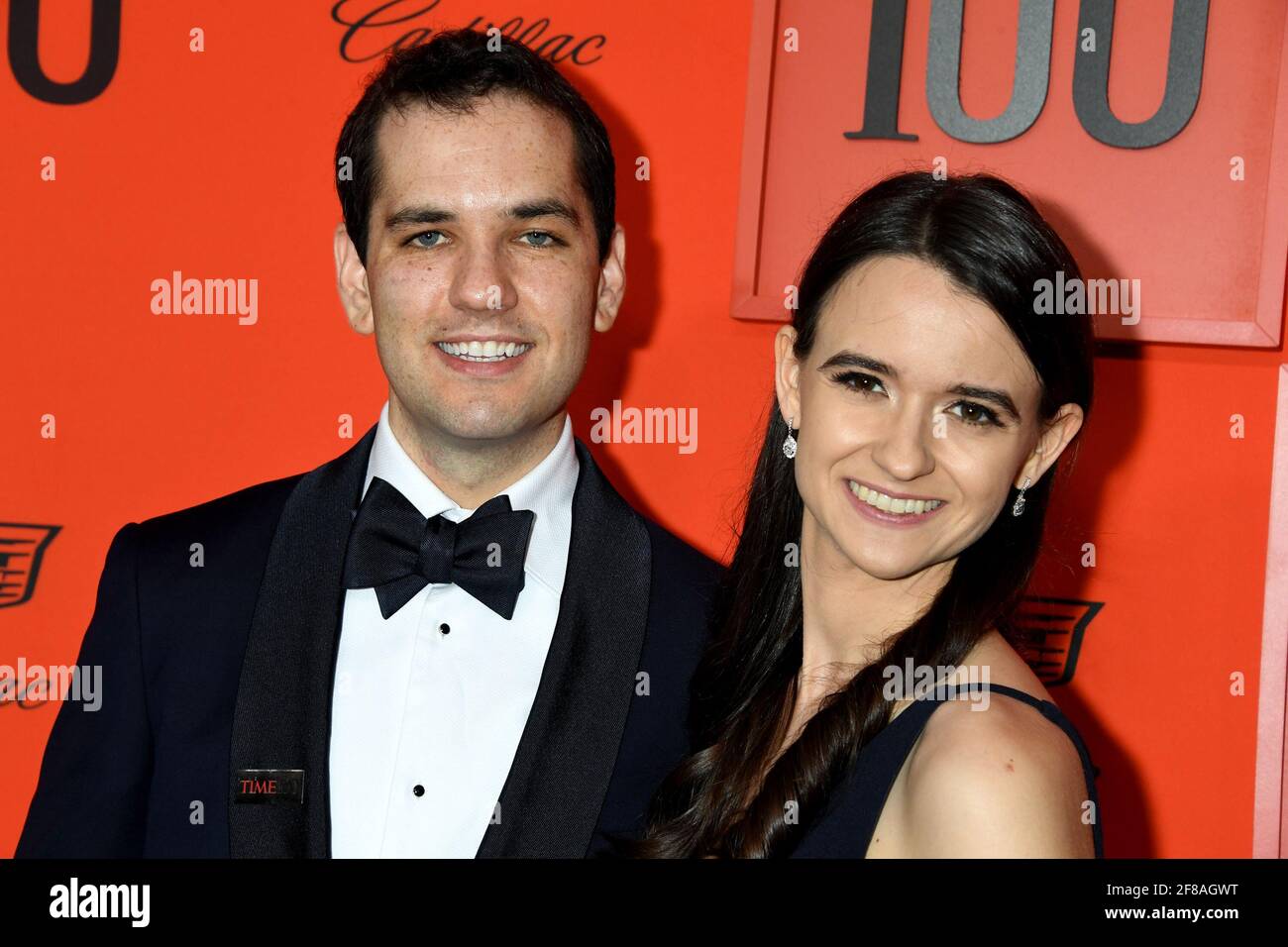 Ezra Levin, Leah Greenberg, kommt zur Gala 2019 TIME 100, die am Dienstag, den 23. April 2019, im Jazz im Lincoln Center in New York City stattfindet. Foto von Jennifer Graylock-Graylock.com 917-519-7666, New York, New York - -IM BILD: Ezra Levin, Leah Greenberg Jennifer Graylock-Graylock.com -GRA 7510 Jennifer Graylock-Graylock.com Stockfoto