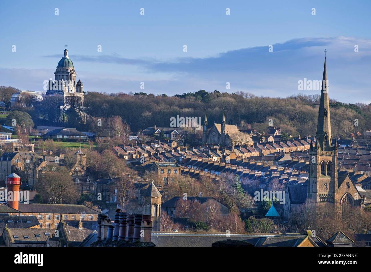 Blick auf die Kathedrale und das Ashton Memorial. Lancaster Lancashire Großbritannien Stockfoto