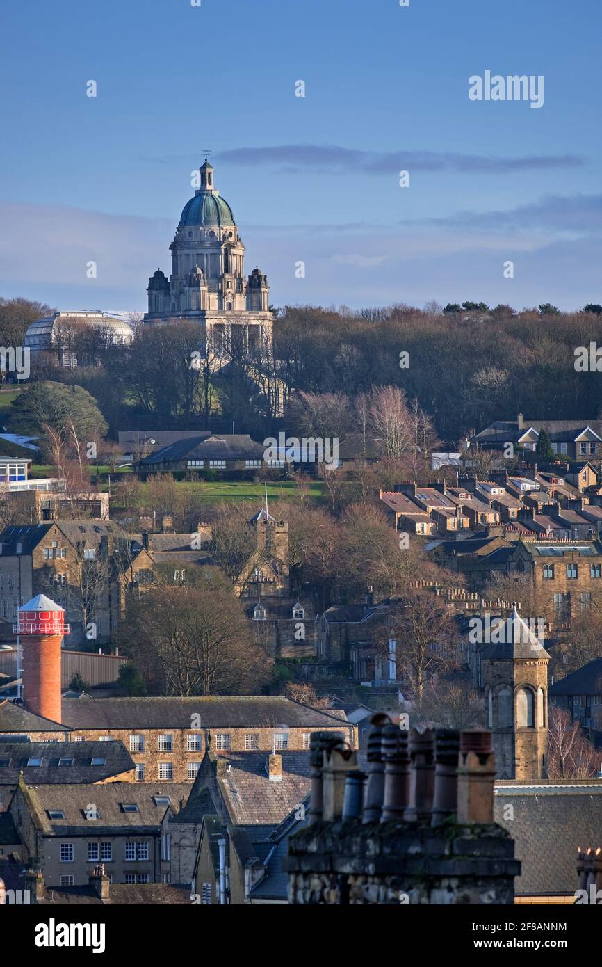 Blick auf die Stadt auf das Ashton Memorial. Lancaster Lancashire Großbritannien Stockfoto