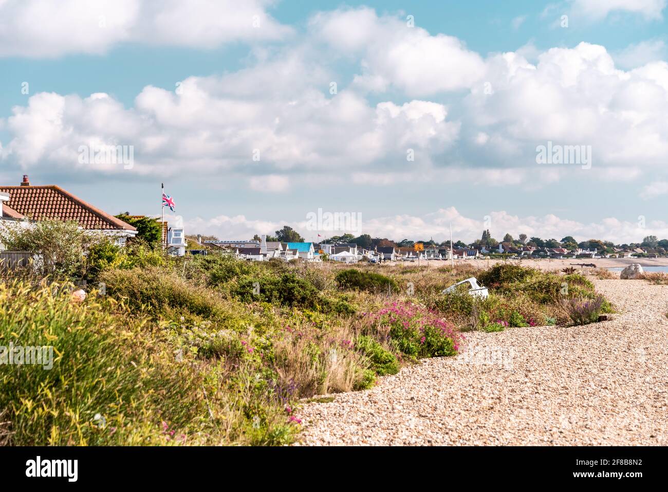Blick auf den Strand in Pagham, West Sussex. Stockfoto