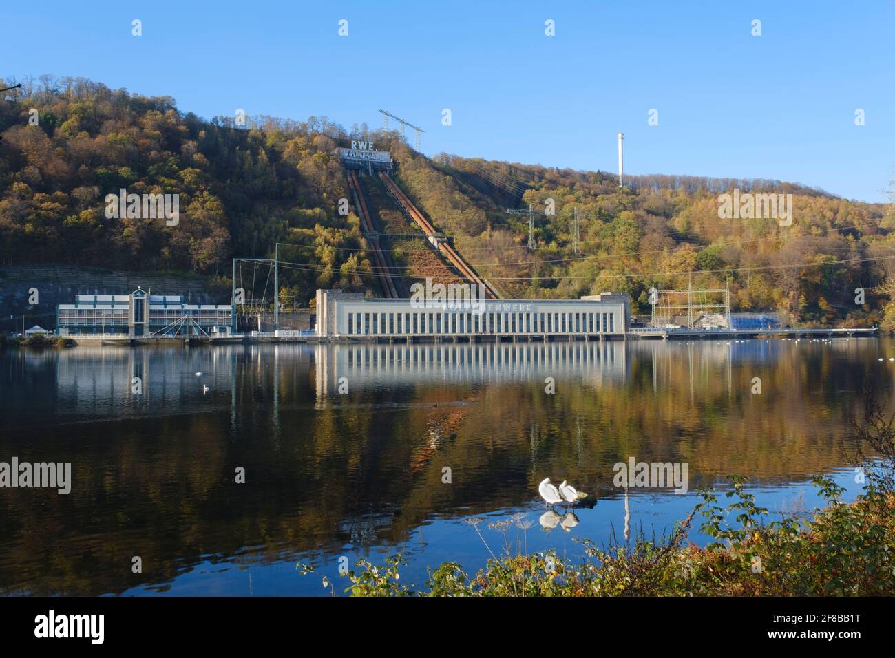 Pumpspeicherkraftwerk, Koepchenwerk am See Hengstey, Herdecke, Ruhrgebiet, Nordrhein-Westfalen, Deutschland, Europa Stockfoto