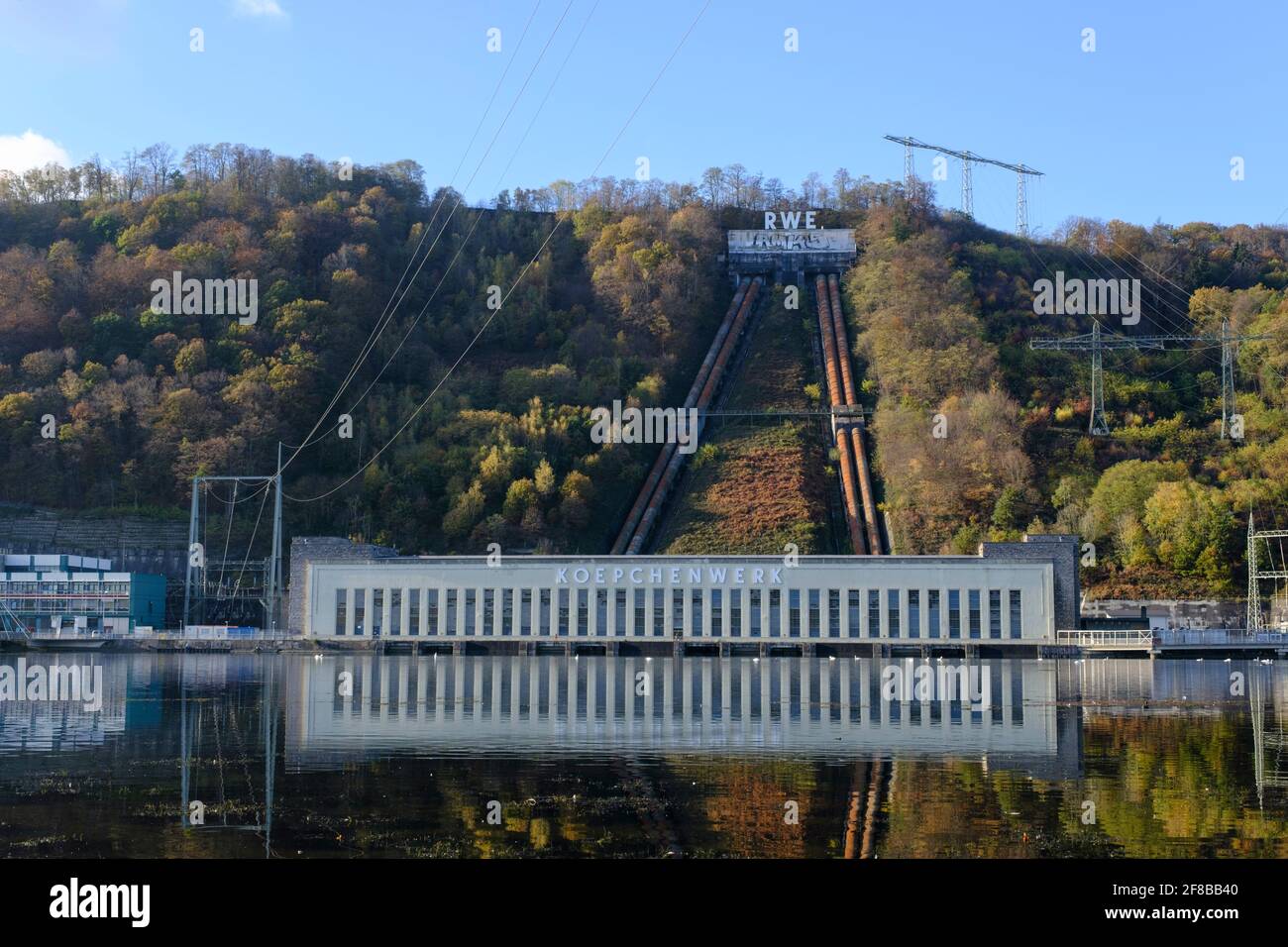 Pumpspeicherkraftwerk, Koepchenwerk am See Hengstey, Herdecke, Ruhrgebiet, Nordrhein-Westfalen, Deutschland, Europa Stockfoto