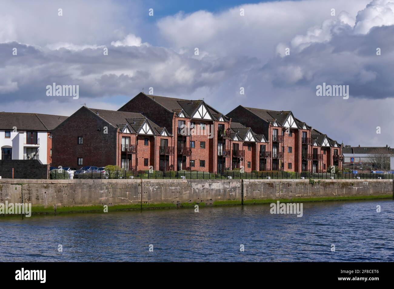 riverside Apartments in Ayr, Ayrshire, Schottland, Großbritannien Stockfoto