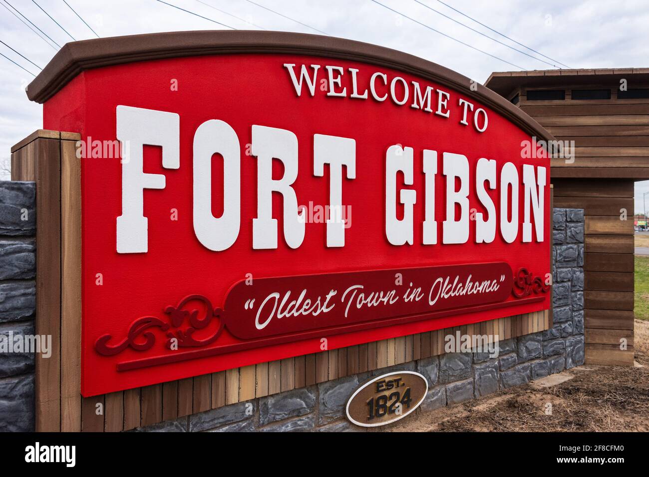 Begrüßungsschild in Fort Gibson, Oklahoma, der ältesten Stadt in Oklahoma. (USA) Stockfoto