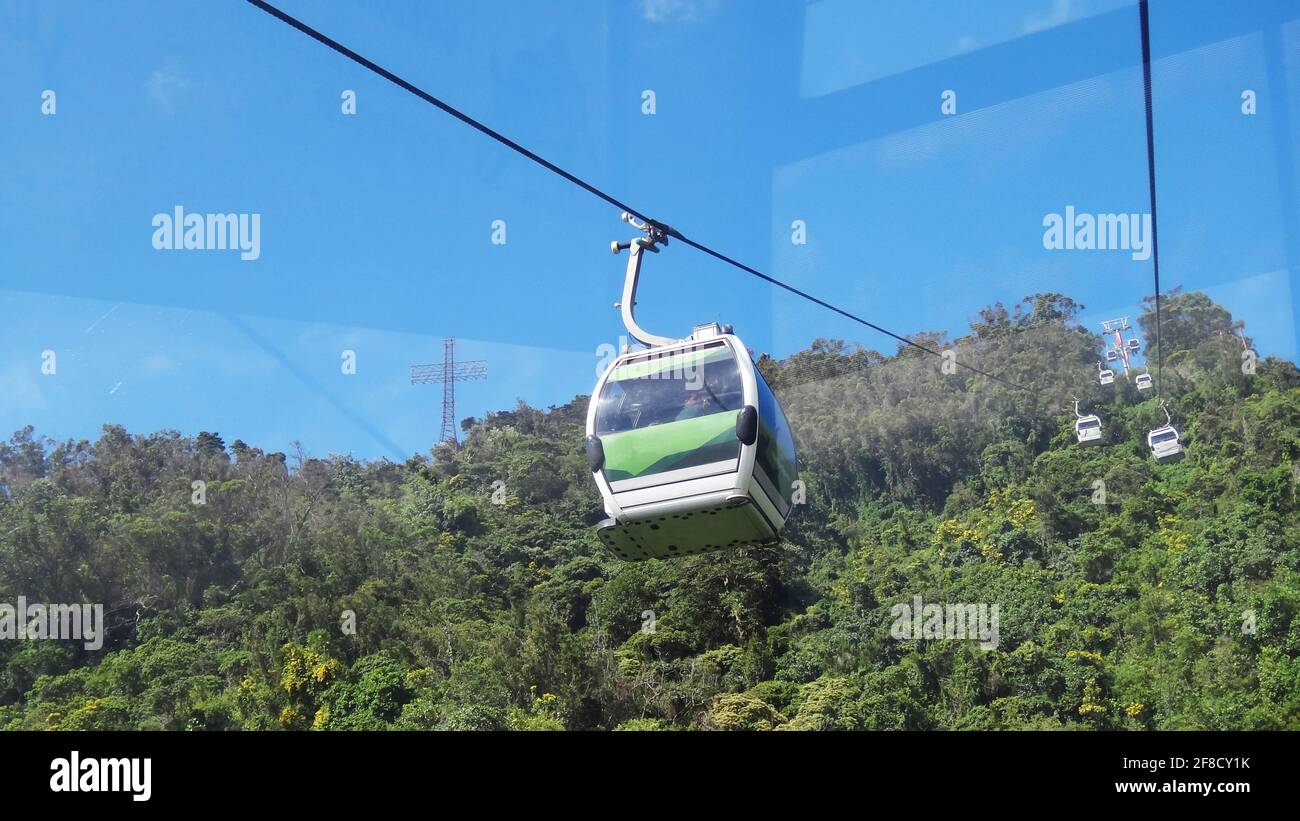 CARACAS, VENEZUELA - 29. Nov 2017: teleferico, waraira repano o cerro el avila Stockfoto