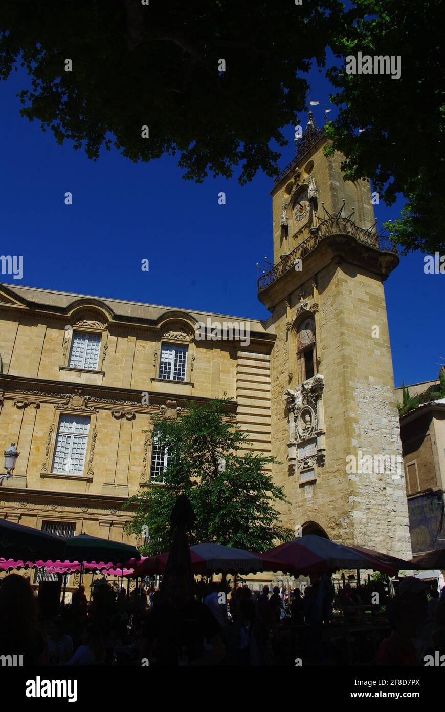 Marktstände vor dem Hotel de Ville, Aix en Provence Stockfoto