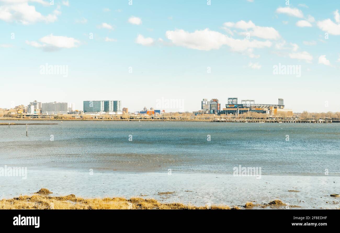 Blick auf Flushing Bay Queens in New York City. Stockfoto