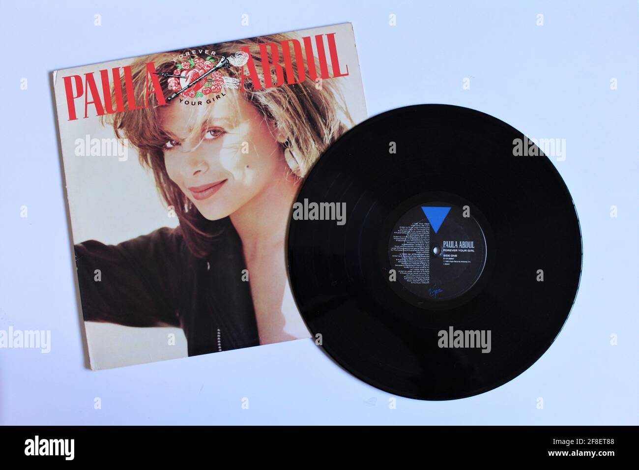 Dance Pop und RnB-Künstlerin, Paula Abdul Musikalbum auf Vinyl-Schallplatte. Titel: Forever Your Girl Stockfoto