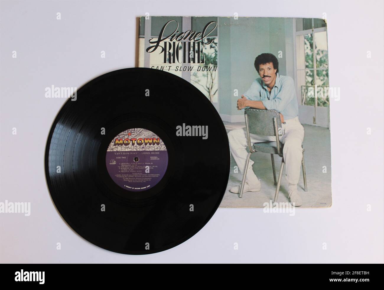 Dance Pop und R&B Motown Künstler, Lionel Richie Musikalbum auf Vinyl LP Disc. Titel: Can't Slow Down Albumcover Stockfoto