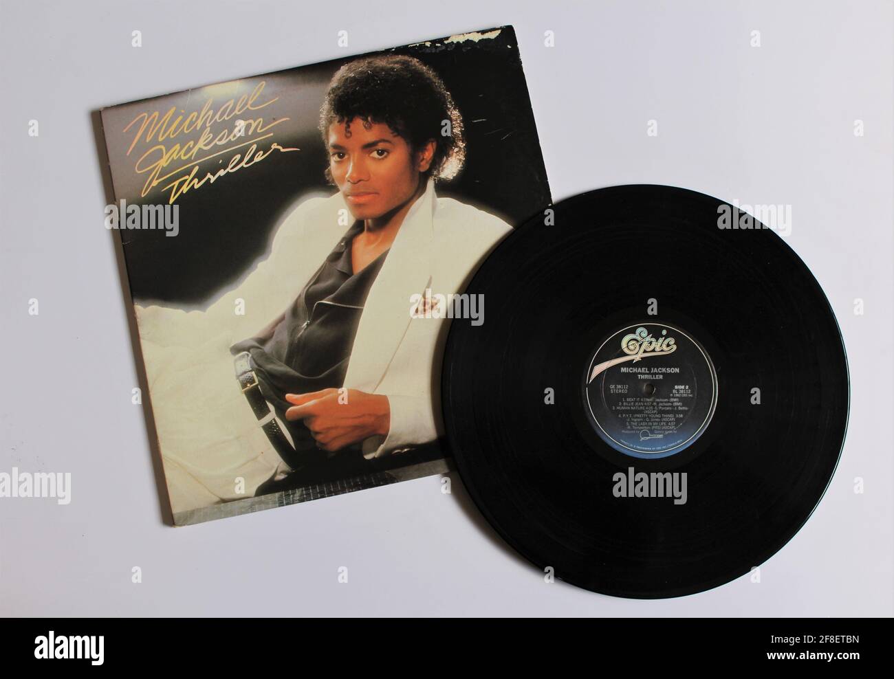 Pop-, Disco-, Rock- und Funk-Künstler, Michael Jackson-Musikalbum auf Vinyl-LP-Schallplatte. Titel: Thriller Album Cover Stockfoto