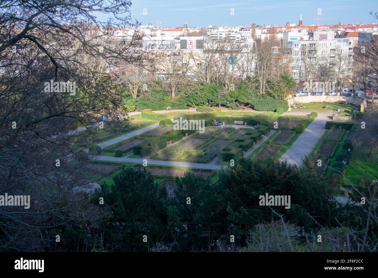 Landschaft im Garten am Volkspark Humboldthain im Gesundbrunnen Berlin Stockfoto