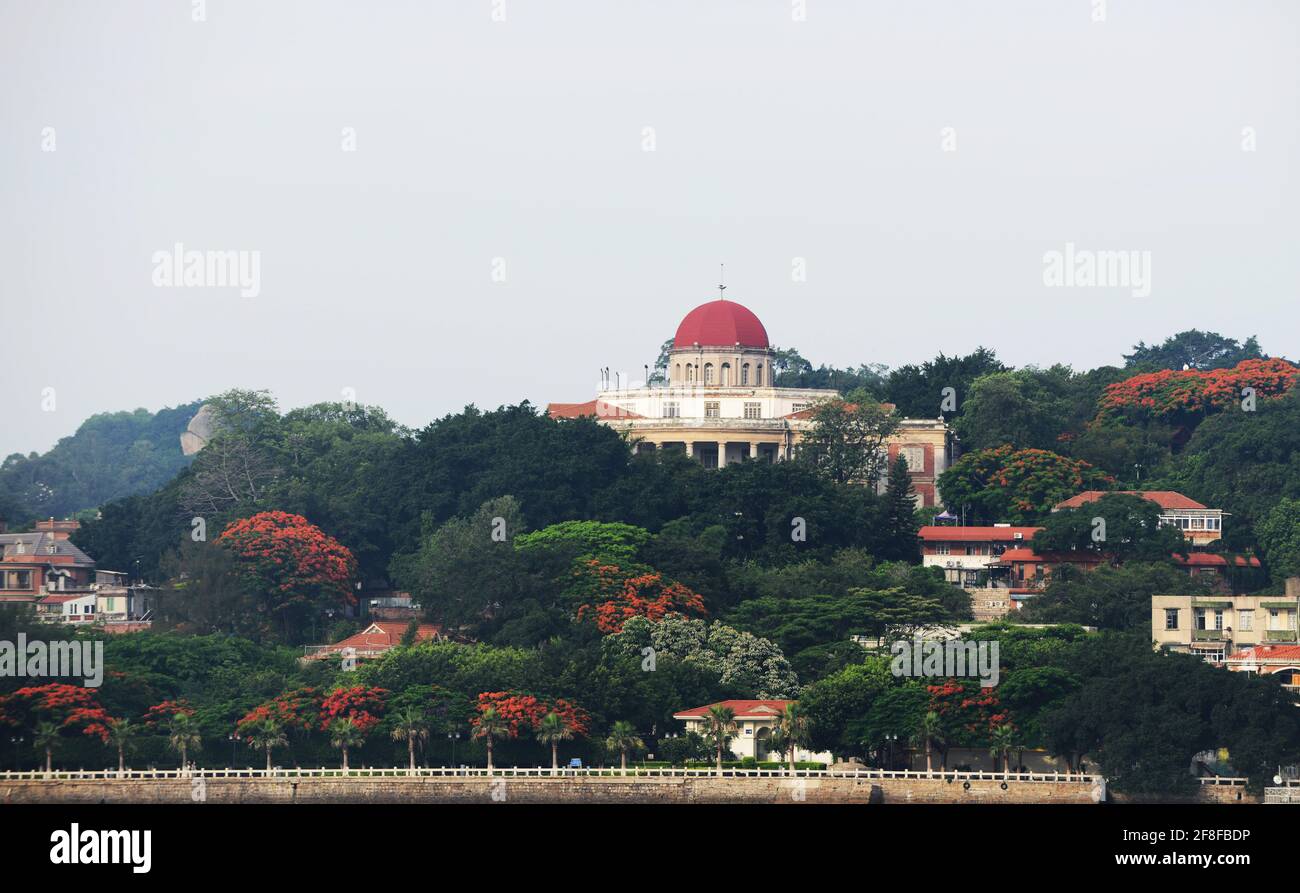 Kulangsu-Organmuseum (Herrenhaus der acht Diagramme / Herrenhaus des Bagua) (Ba Gua Lou 八卦楼) auf der Insel Gulangyu in Xiamen, China. Stockfoto