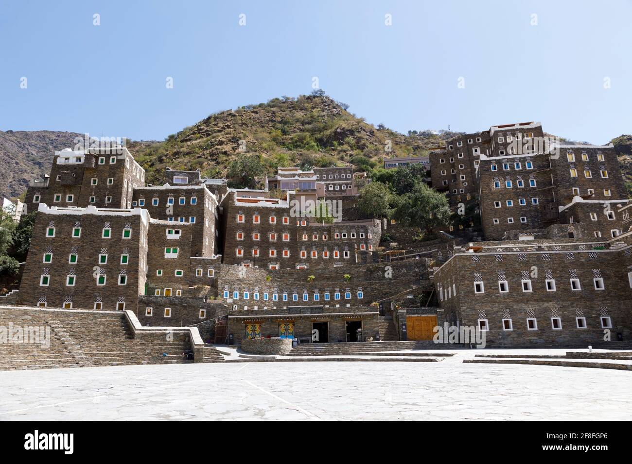 Rijal Almaa ist ein historisches Dorf in der Region Asir, Saudi-Arabien. Es liegt 45 km von Abha entfernt. Stockfoto