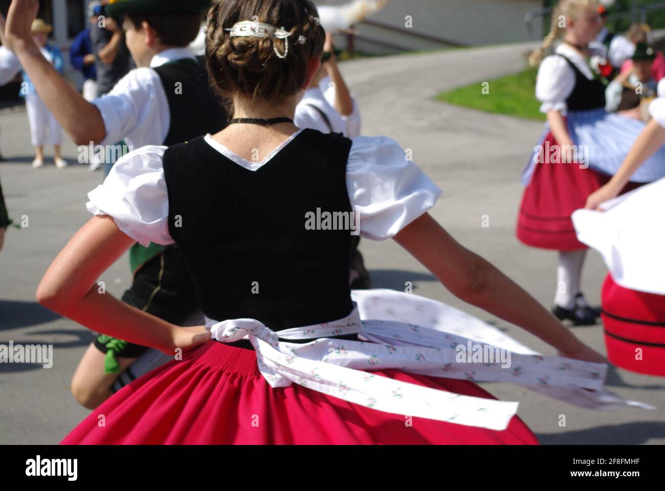 Traditionelle Musik- und Tanzausstellung, Wieskirche, Deutschland Stockfoto