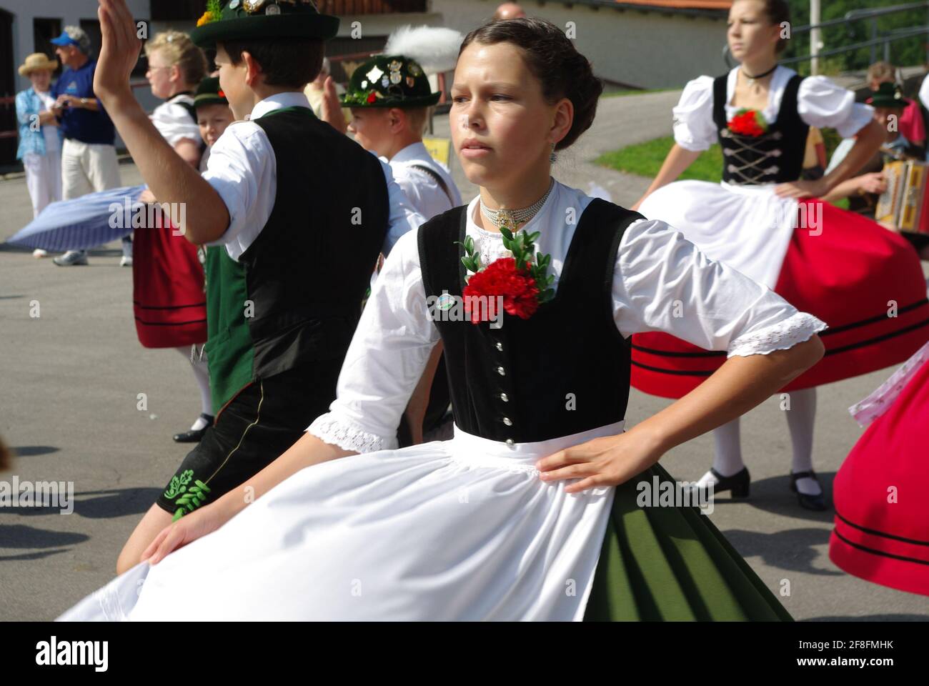 Traditionelle Musik- und Tanzausstellung, Wieskirche, Deutschland Stockfoto