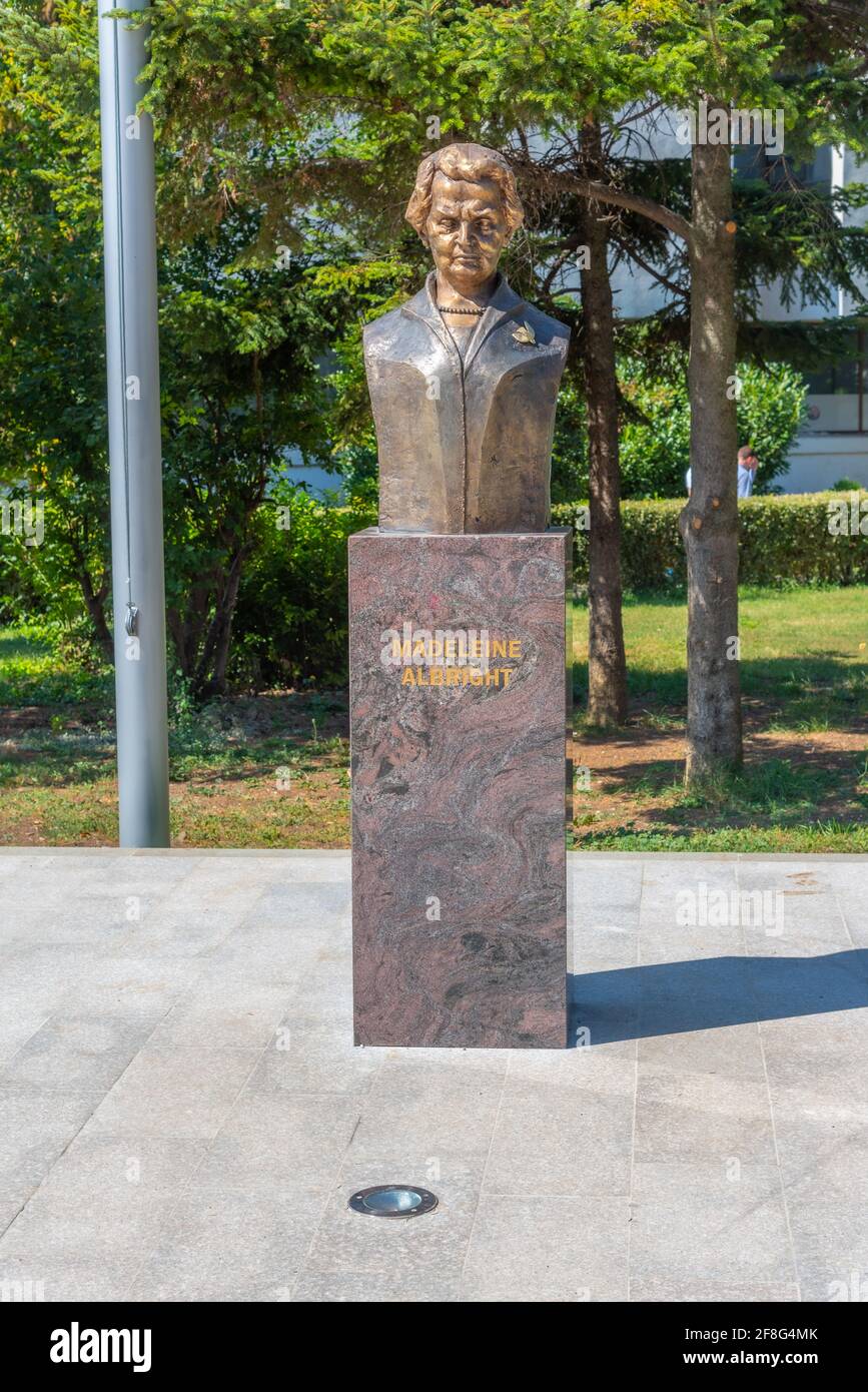 Statue von Madeleine Albright in Prishtina, Kosovo Stockfoto