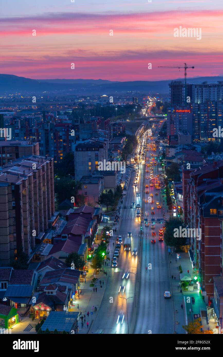 Blick auf den Bill Clinton Boulevard in Prishtina, Kosovo Stockfoto