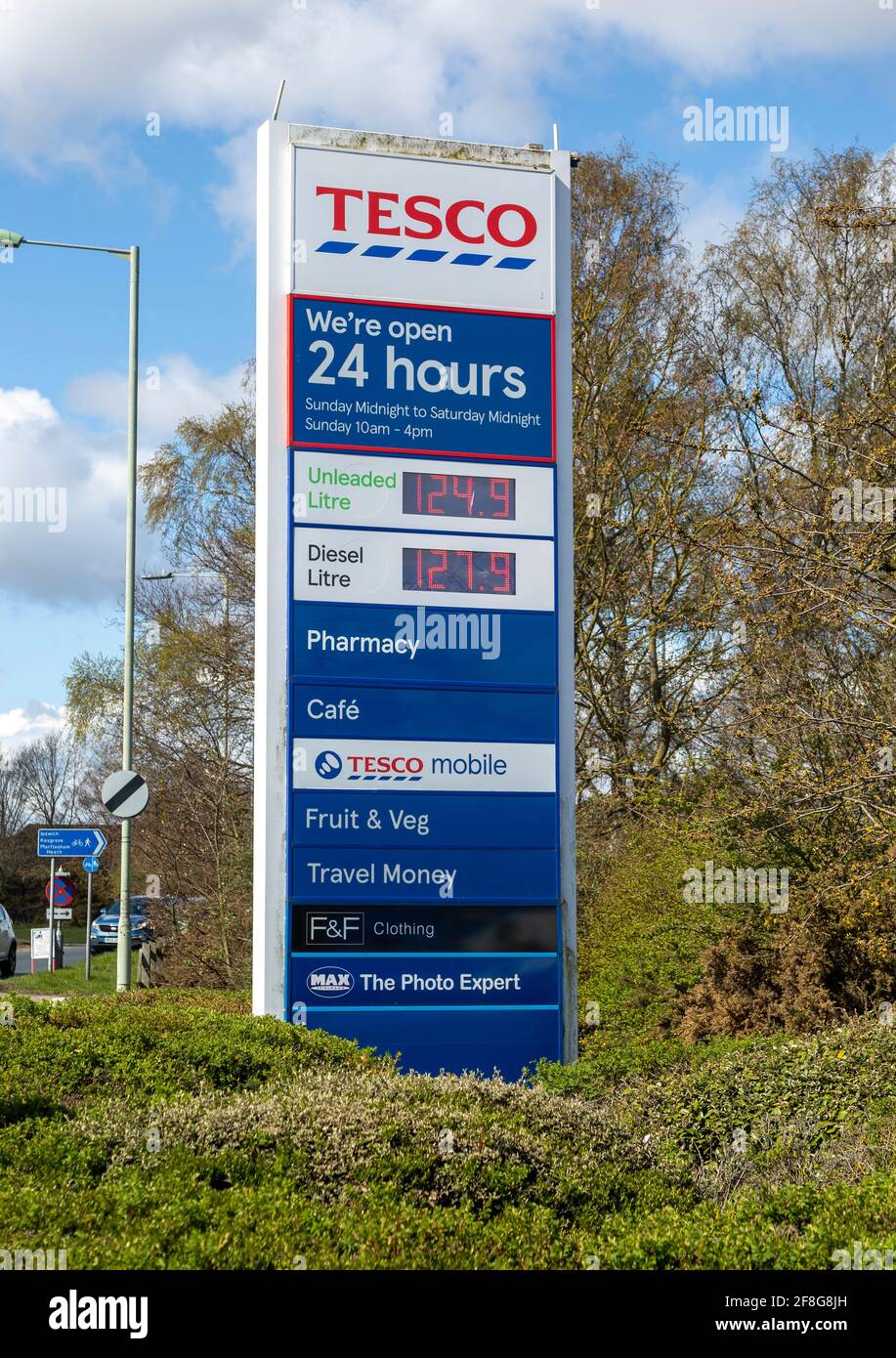 England Uk Opening Hours Stockfotos Und Bilder Kaufen Alamy